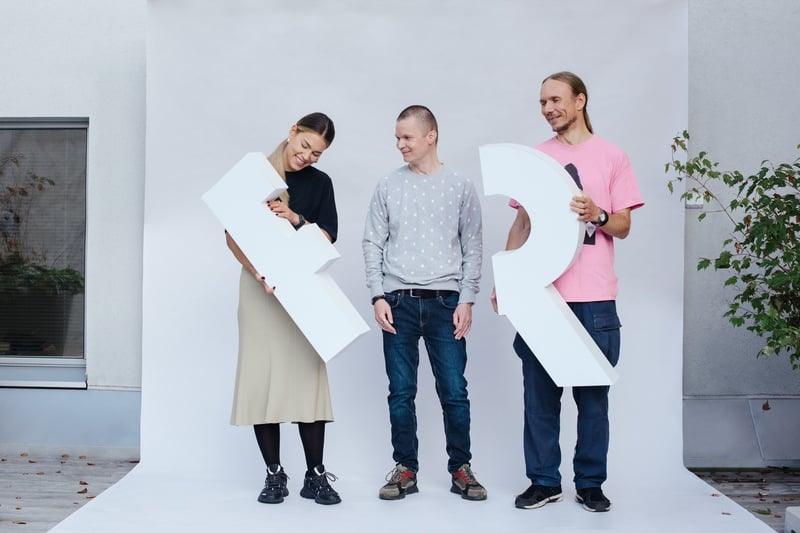 Notes From the Nine to Five – the hybrid team and public sector edition